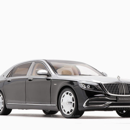 https://www.mydiecastcars.com/wp-content/uploads/2020/05/mercedes-maybach-s-class-black-silver-1w.jpg
