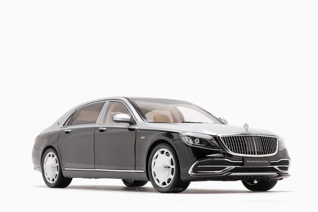 https://www.mydiecastcars.com/wp-content/uploads/2020/05/mercedes-maybach-s-class-black-silver-1w.jpg