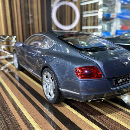 Minichamps 1/18 Bentley Continental GT 2015 Diecast Model Steel Blue - fine detailed model replica