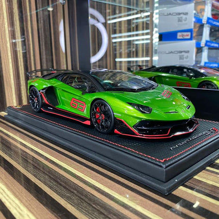 MR Lamborghini Aventador SVJ 1:18 Resin Model Green - detailed collector display model