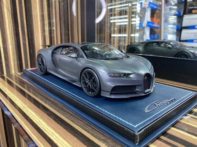 Bugatti Chiron Sport 1:18 Carbon Resin Diecast Model Car by MR - detailed collector display model
