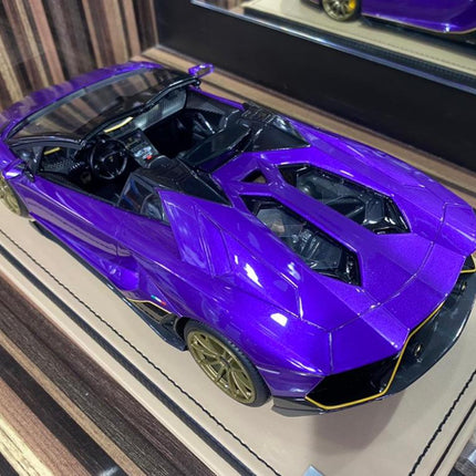 1/18 Resin Lamborghini Aventador Roadster Purple by MR - fine detailed model replica