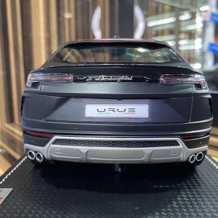 MR 1:18 Lamborghini Urus Black Metallic Resin Model Car - studio product photo of the scale model