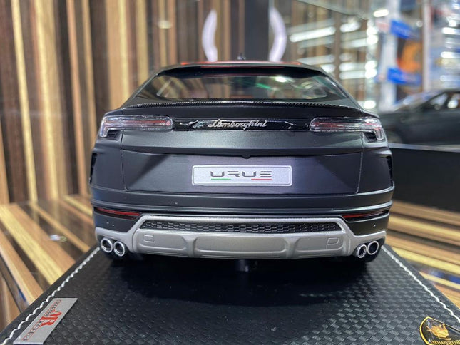MR 1:18 Lamborghini Urus Black Metallic Resin Model Car - studio product photo of the scale model