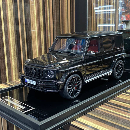 MotorHelix 1/18 Mercedes-Benz AMG G-63 2019 Resin Model Black - studio product photo of the scale model