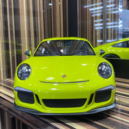 Minichamps Porsche 911 R 2016 1/12 Diecast Model Car Acid Green - detailed die-cast style model