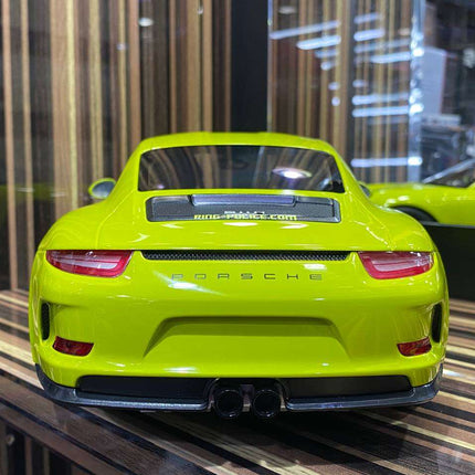 Minichamps Porsche 911 R 2016 1/12 Diecast Model Car Acid Green - scale model for display