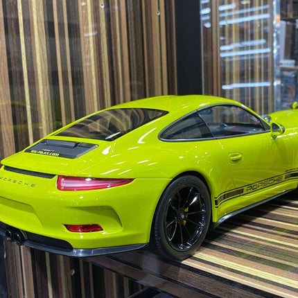 Minichamps Porsche 911 R 2016 1/12 Diecast Model Car Acid Green - premium collector scale model