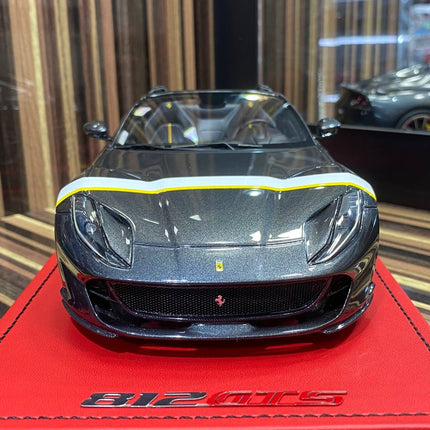 MR Collection Ferrari 812 GTS 1/18 Resin Model Grigio Silver Limited Edition - collector edition scale model