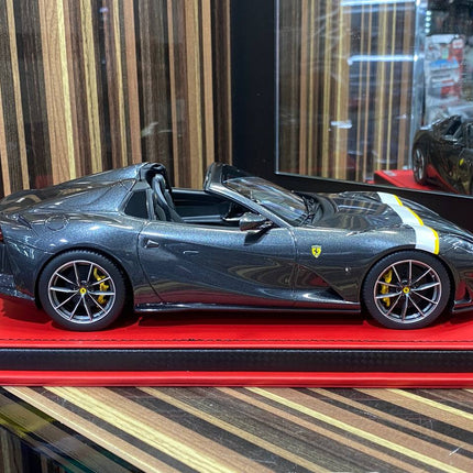 MR Collection Ferrari 812 GTS 1/18 Resin Model Grigio Silver Limited Edition - premium collector scale model
