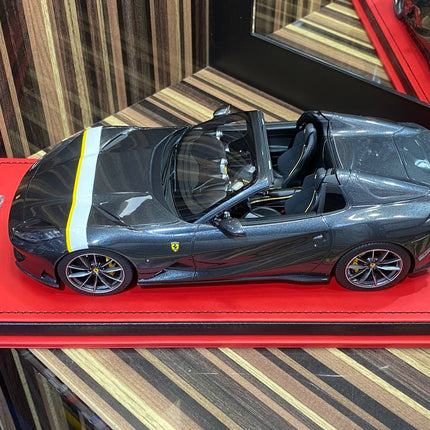 MR Collection Ferrari 812 GTS 1/18 Resin Model Grigio Silver Limited Edition - collectible scale model car