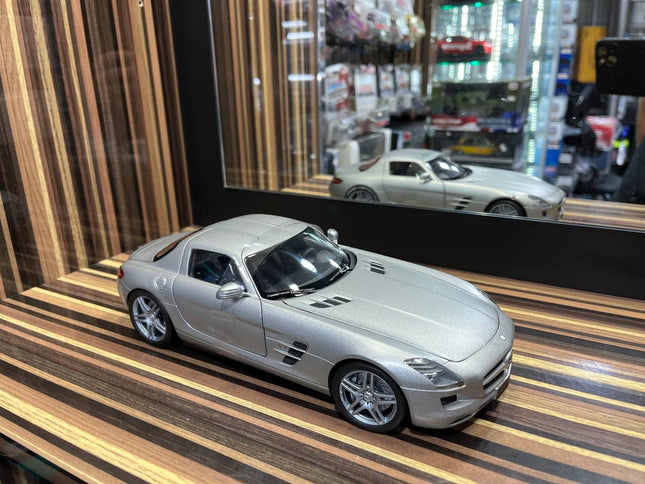 Minichamps Mercedes-Benz SLS 1/18 Diecast Model Matt Silver - detailed collector display model