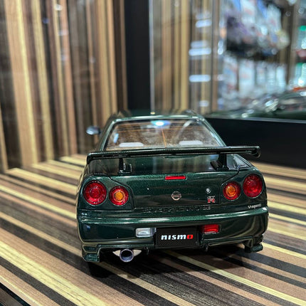 MotorHelix Nissan Skyline GT-R34 Nismo 1/18 Diecast Model Dark Green - detailed die-cast style model