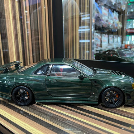 MotorHelix Nissan Skyline GT-R34 Nismo 1/18 Diecast Model Dark Green - fine detailed model replica