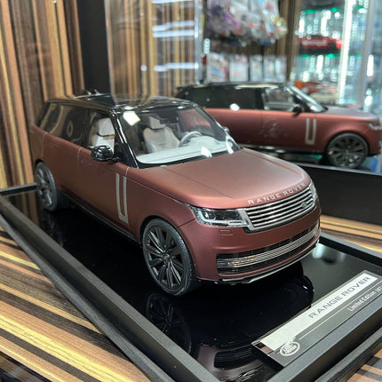 MotorHelix Range Rover - 1/18 Resin Model, No Opening - Matt Dark Red - detailed collector display model