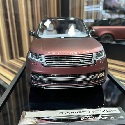 MotorHelix Range Rover - 1/18 Resin Model, No Opening - Matt Dark Red - detailed die-cast style model