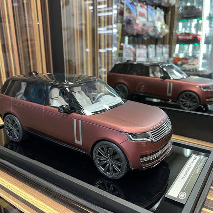 MotorHelix Range Rover - 1/18 Resin Model, No Opening - Matt Dark Red - studio product photo of the scale model
