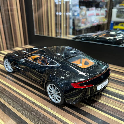 AutoArt Aston Martin One-77 Black 1:18 Diecast Model Car - premium collector scale model
