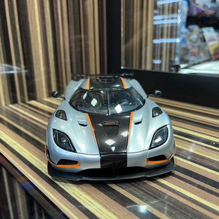AutoArt Koenigsegg Agera RS Silver 1:18 Diecast Model Car - collector edition scale model