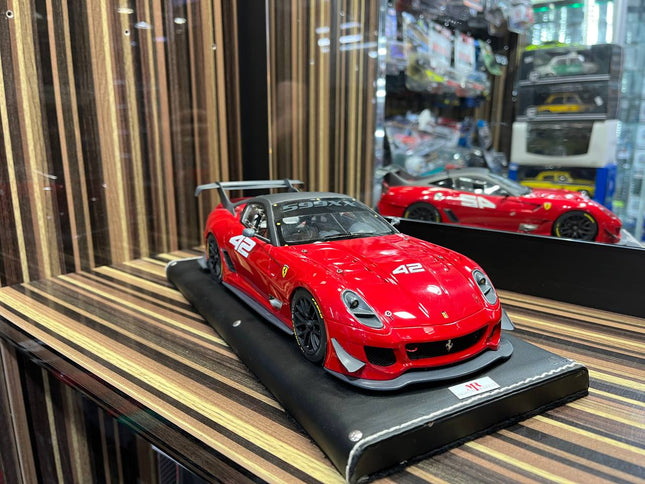 MR Collection Ferrari 599XX - 1/18 Resin Model - Red - studio product photo of the scale model