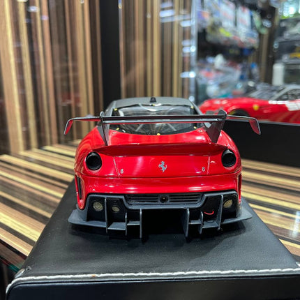 MR Collection Ferrari 599XX - 1/18 Resin Model - Red - detailed die-cast style model