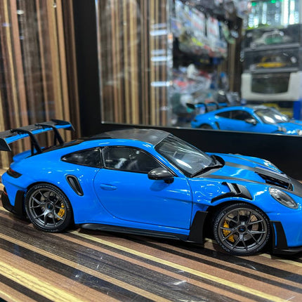 Minichamps Porsche GT3RS 1:18 Blue Diecast Model Car Partial Opening - collectible scale model car