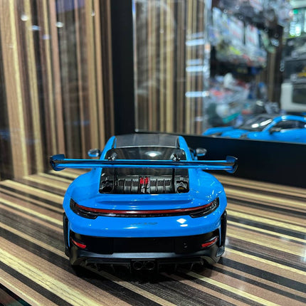 Minichamps Porsche GT3RS 1:18 Blue Diecast Model Car Partial Opening - detailed die-cast style model