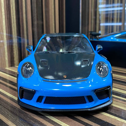 Minichamps Porsche 911 GT3 RS 991.2 2019 Weissach Package 1/18 Blue Resin - collector edition scale model