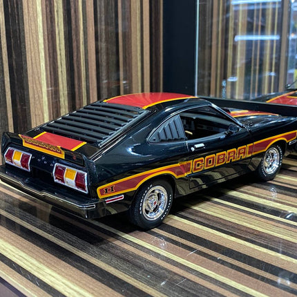 Greenlight Ford Mustang Cobra 2 1978 1/18 Diecast Model Car Silver - collector edition scale model
