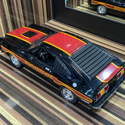 Greenlight Ford Mustang Cobra 2 1978 1/18 Diecast Model Car Silver - scale model for display