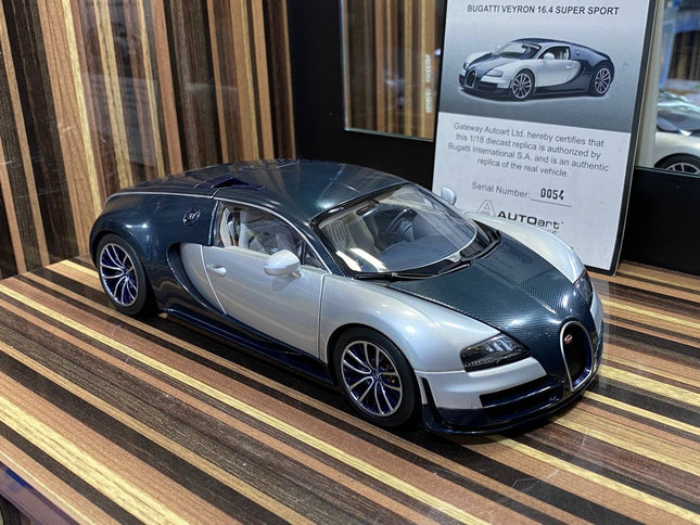 AutoArt Bugatti Veyron 16.4 Super Sport Dark Blue 1:18 Diecast Model Car - studio product photo of the scale model
