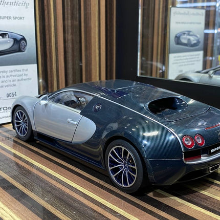 AutoArt Bugatti Veyron 16.4 Super Sport Dark Blue 1:18 Diecast Model Car - premium collector scale model