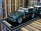 MotorHelix Range Rover Autobiography British Racing Green 1:18 Resin Model Car - detailed collector display model