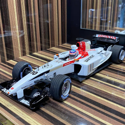 Minichamps 1/18 Honda B-A-R Presentation #10 T. Sato 200 Diecast Model Car - detailed collector display model