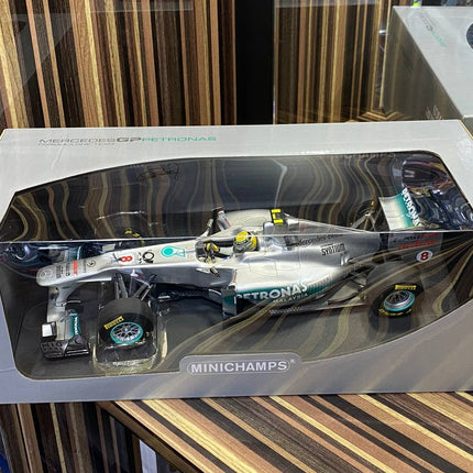 Minichamps Mercedes-Benz GP Petronas F1 MGP W02 #8 N. Rosberg 2011 1/18 Diecast Silver - premium collector scale model