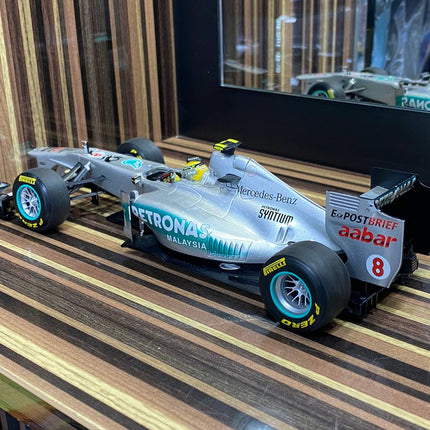 Minichamps Mercedes-Benz GP Petronas F1 MGP W02 #8 N. Rosberg 2011 1/18 Diecast Silver - fine detailed model replica