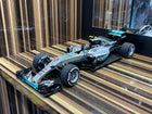 Minichamps Mercedes AMG Petronas F1 W06 Hybrid #6 N. Rosberg 2016 1/18 Diecast Silver - detailed collector display model