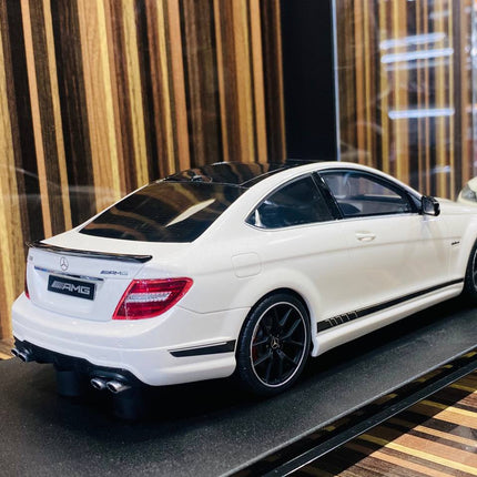 GT Spirit Mercedes-Benz C63 AMG Edition 507 1/18 Resin Model White - premium collector scale model