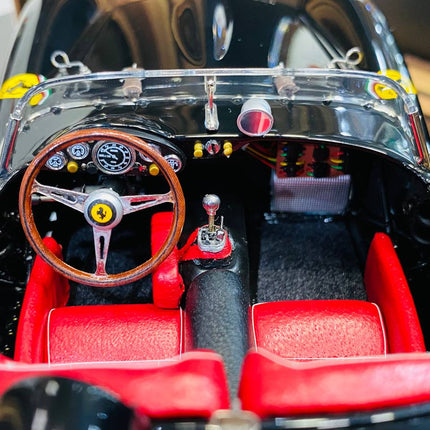 CMC Ferrari 250 Testa Rossa 1957 1/18 Diecast Black - collector edition scale model