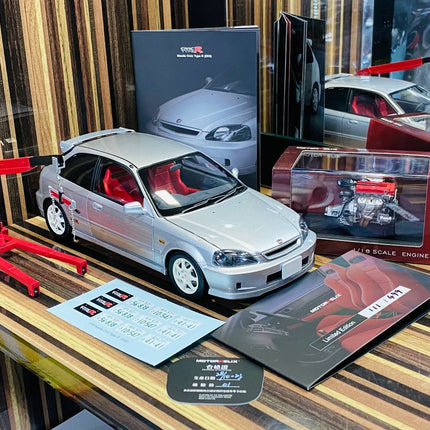 Motor Helix 1/18 Honda Civic Type R EK9 Silver Diecast Model - detailed collector display model