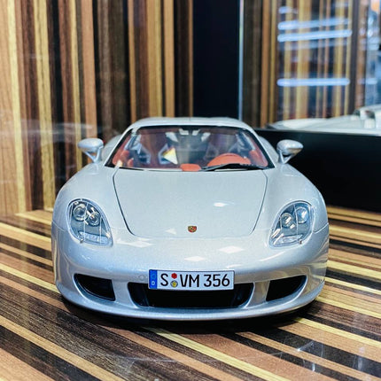AutoArt Porsche Carrera GT Silver 1:18 Diecast Model Car - scale model for display