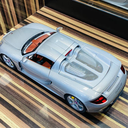 AutoArt Porsche Carrera GT Silver 1:18 Diecast Model Car - premium collector scale model