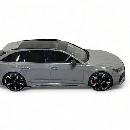 Motor Helix 1/18 Audi RS 7 Avant Grey Diecast Model Car - studio product photo of the scale model
