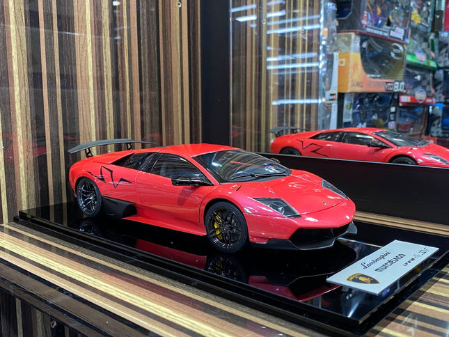 AutoArt Lamborghini Murcielago LP 670-4 SVJ Rose 1:18 Diecast Model Car - detailed collector display model