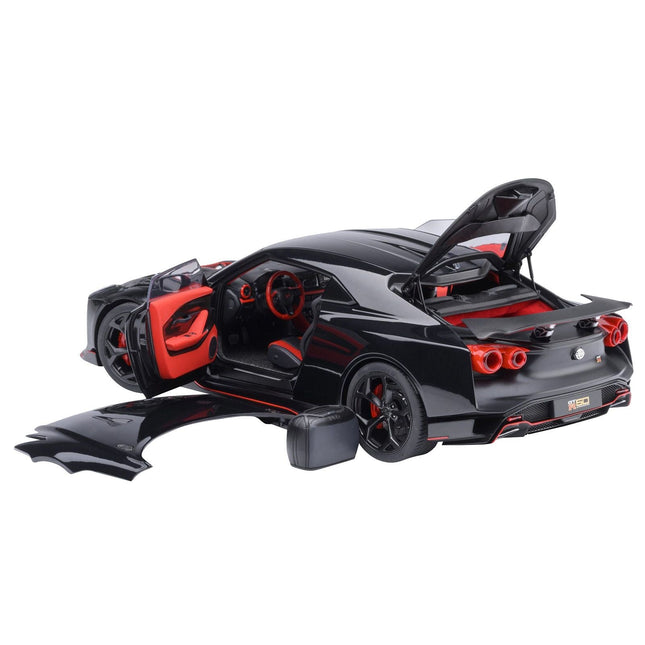 https://cdn.shopify.com/s/files/1/0504/9925/6496/files/nissan-gt-r50-by-italdesign-black-and-matt-black-118-model-car-by-autoart-288025.jpg?v=1756087046