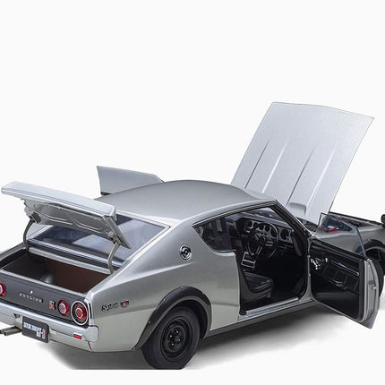 https://www.mydiecastcars.com/wp-content/uploads/2023/01/nissan-skyline-2000-silver-3.jpg