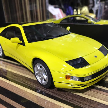 LCD Model Nissan 300ZX Turbo Yellow 1:18 Resin Model Car - detailed collector display model