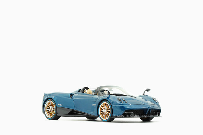 https://www.mydiecastcars.com/wp-content/uploads/2017/05/pagani-blue-1-w.jpg
