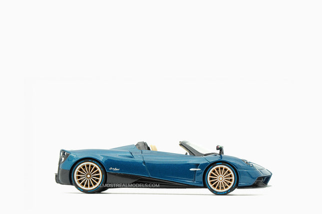 https://www.mydiecastcars.com/wp-content/uploads/2019/06/pagani-blue-3-w.jpg