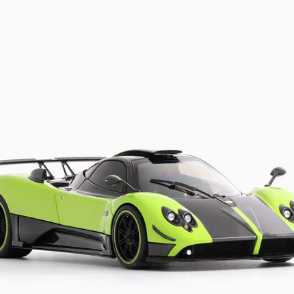 https://www.mydiecastcars.com/wp-content/uploads/2023/09/pagani-zonda-cinque-green-1w.jpg